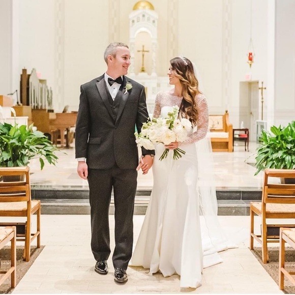 Meet your Posher, Kasey - Picture 3 of 3